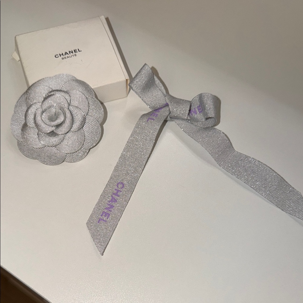 CHANEL Silver Camellia Brooch and Ribbon Set